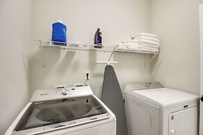 6 Mi to Chattanooga: Home w/ Balcony & Dtwn Views!