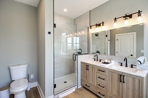 6 Mi to Chattanooga: Home w/ Balcony & Dtwn Views!