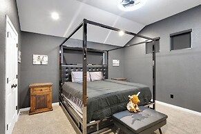 Private Pool & Hot Tub: 'wild Horse' Home!