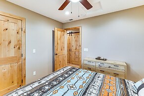 Wraparound Deck: Newly Built Home in Grangeville!