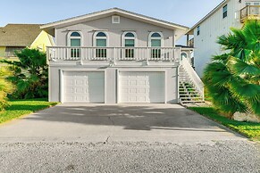 Waterfront Home w/ Deck & Pool in City-by-the-sea