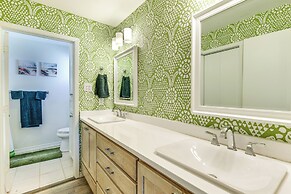 Waterfront Home w/ Deck & Pool in City-by-the-sea