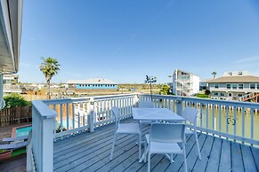 Waterfront Home w/ Deck & Pool in City-by-the-sea