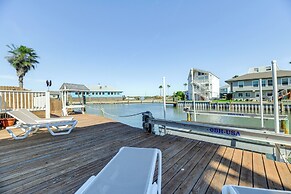 Waterfront Home w/ Deck & Pool in City-by-the-sea