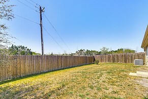 Shop, Dine & Unwind: Pet-friendly Home in Austin!