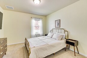 Shop, Dine & Unwind: Pet-friendly Home in Austin!