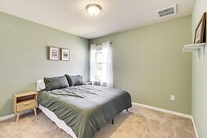 Shop, Dine & Unwind: Pet-friendly Home in Austin!