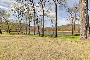 Fire Pit, Screened Deck: Riverfront Ozarks Cabin!