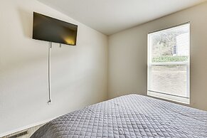 Near Ramona Wineries: Mtn-view Haven w/ Large Yard