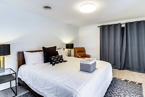 Hot Tub & Seasonal Pool: Family Getaway in Cresco