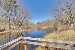 Close to Trails: Studio w/ Water Views