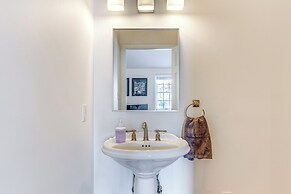 Walk to Main St & Parks: Zionsville Village Home