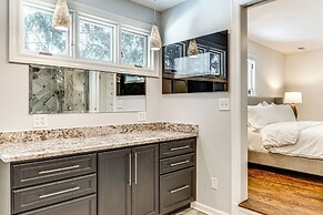 Walk to Main St & Parks: Zionsville Village Home