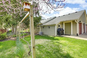 Walk to Main St & Parks: Zionsville Village Home