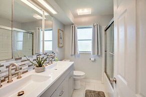 2 Mi to Beach: Canal-front Home in Cape Coral!