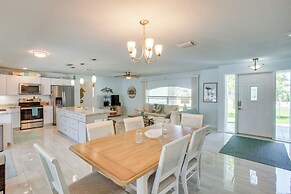 2 Mi to Beach: Canal-front Home in Cape Coral!