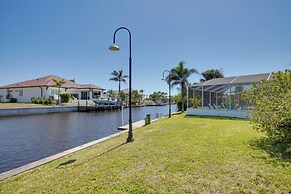 2 Mi to Beach: Canal-front Home in Cape Coral!