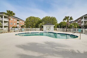 6 Mi to Myrtle Beach Hot Spots: Cozy Condo!