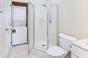 6 Mi to Myrtle Beach Hot Spots: Cozy Condo!