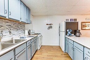 1 Block to Crystal Lake: Downtown Beulah Apt!