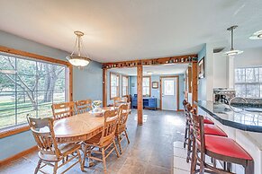 6-acre Family-friendly Getaway in Niles!