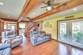 6-acre Family-friendly Getaway in Niles!