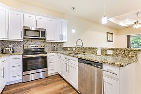 11 Mi to Fort Myers River District: Suburban Haven