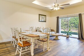 11 Mi to Fort Myers River District: Suburban Haven