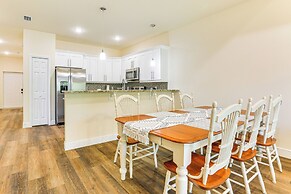 11 Mi to Fort Myers River District: Suburban Haven