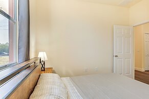 11 Mi to Fort Myers River District: Suburban Haven