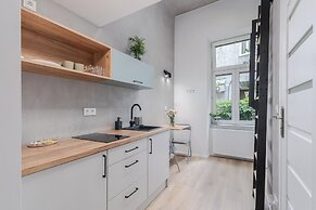 Parkside Fresh Apartments  by Upstairs