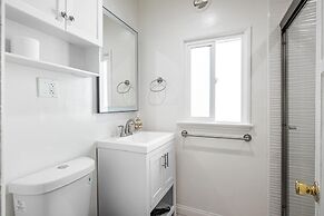 Beachside Apt With Laundry Steps to the Shore