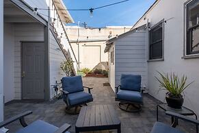 Beachside Apt With Laundry Steps to the Shore