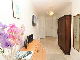14 Orchard Road