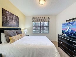 Spacious 5 Bed South Facing Pool & Spa & Game Room 5 Bedroom Villa