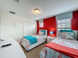 Spacious 5 Bed South Facing Pool & Spa & Game Room 5 Bedroom Villa