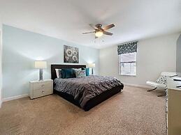 Spacious 5 Bed South Facing Pool & Spa & Game Room 5 Bedroom Villa