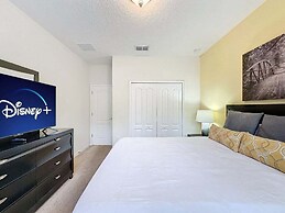 Spacious 5 Bed South Facing Pool & Spa & Game Room 5 Bedroom Villa