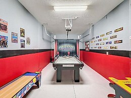 Spacious 5 Bed South Facing Pool & Spa & Game Room 5 Bedroom Villa