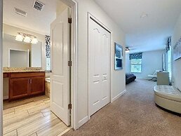 Spacious 5 Bed South Facing Pool & Spa & Game Room 5 Bedroom Villa