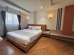 Hotel Mumbai House-Vijay Nagar