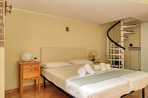 JOIVY Charming flat in Porta Romana