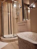 Luxury Senate Apartment