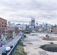 2ndhomestays-digbeth-birmingham - Central Location