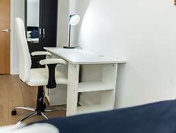 2ndhomestays-digbeth-birmingham - Central Location