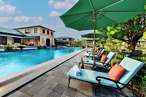 Debu's The Fern Resort & Spa, Jim Corbett