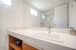 Bz77 Pe na areia Casa jacuzzi 4 suítes