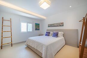 Bz77 Pe na areia Casa jacuzzi 4 suítes