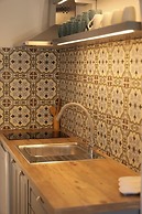 Maria Apartments by Checkin