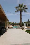 Maria Apartments by Checkin